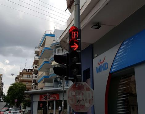Replacing Traffic Signal Lights with LED